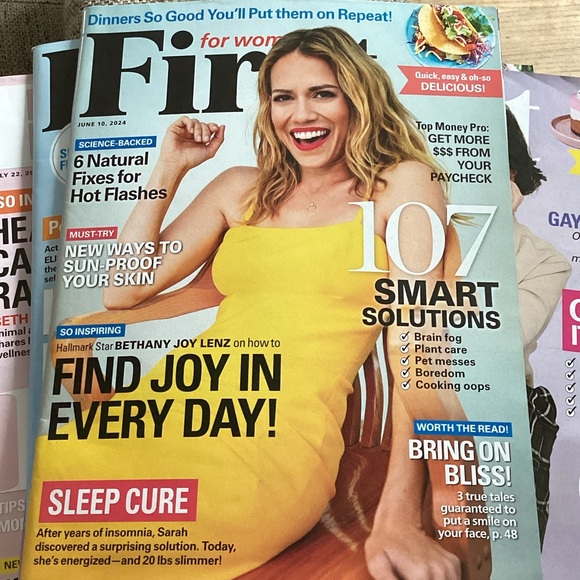 10 First Magazines - Picture 4 of 11